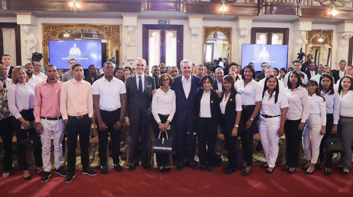 Programa de Empleabilidad Juvenil del Ministerio de Trabajo transforma la vida de jóvenes con su primer empleo