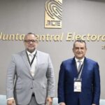 Presidente de la JCE y fiscal electoral evalúan resultados de elecciones municipales de 2024