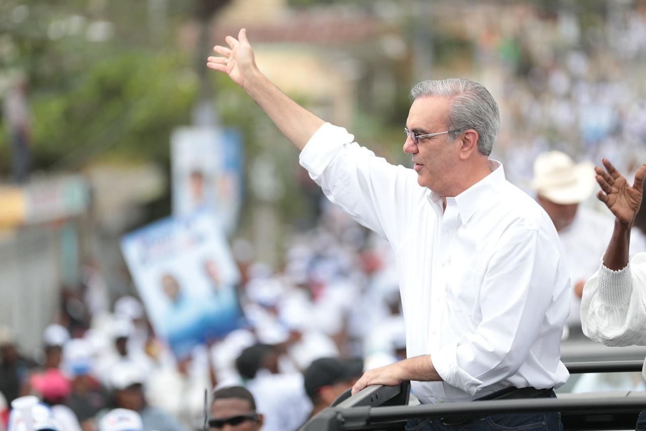 Luis Abinader continuará dando apoyo a los candidatos a las alcaldías iniciando desde este viernes en Pantoja y La Victoria