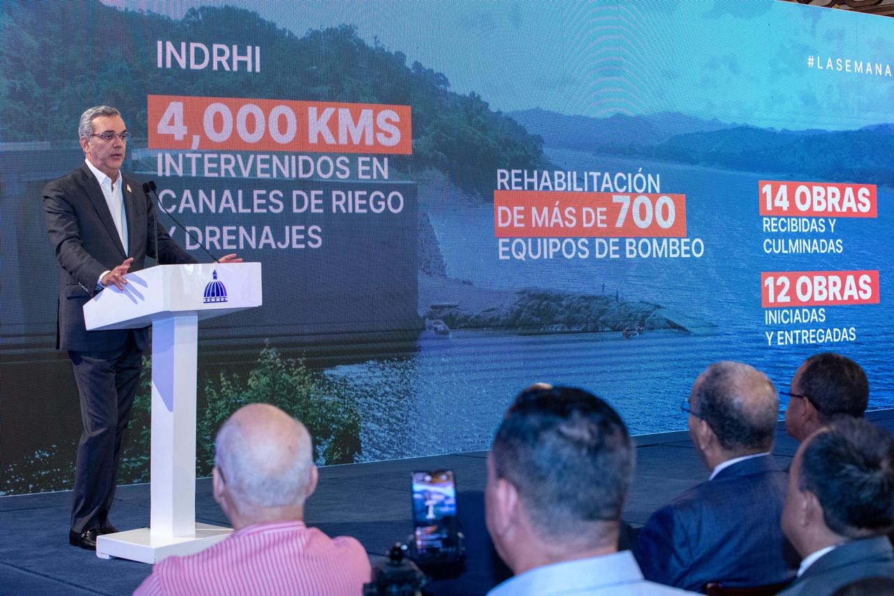 Presidente Abinader enumera construcciones de su gestión, afirmando que solo Obras Públicas entregó más de 300 obras por más de RD$71 mil millones
