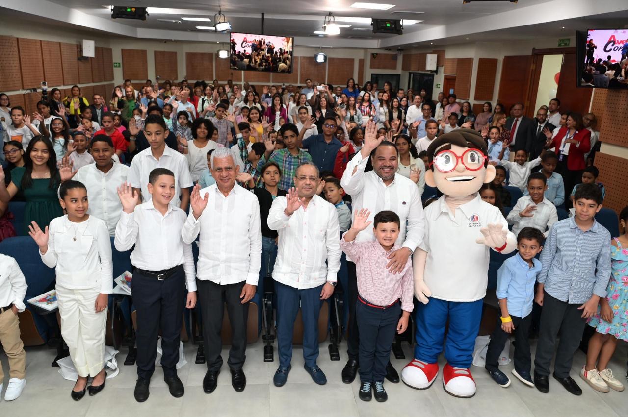 Senado, TC y DP celebran “Aventura de la Constitución”