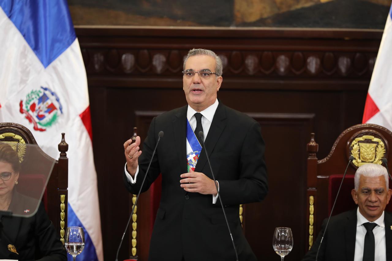Presidente Luis Abinader impulsa el crecimiento récord del turismo en República Dominicana