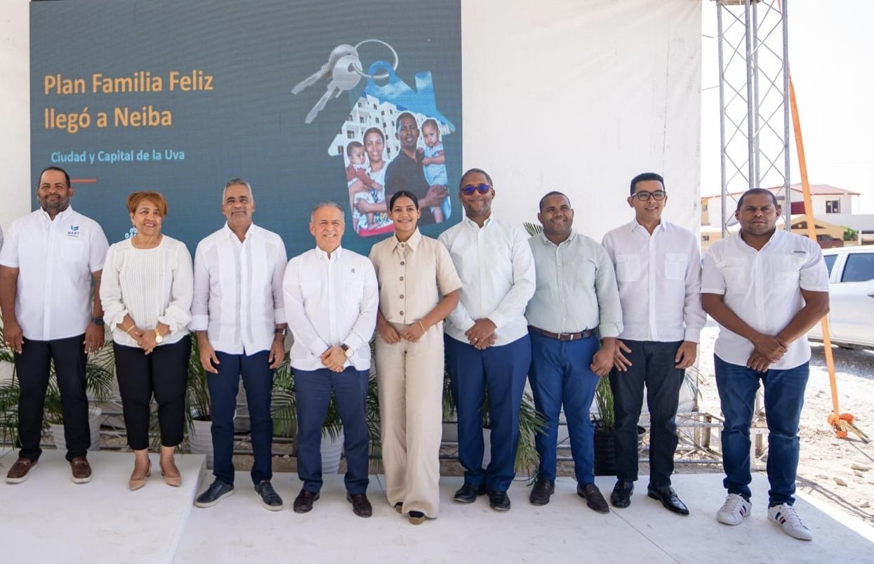 Gobierno lanza Plan Nacional de Viviendas Familia Feliz en Neiba