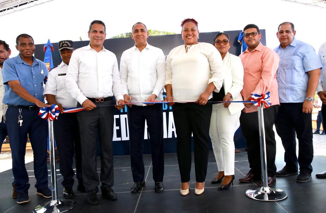 Inauguran Centro Tecnológico INDOTEL – ITLA en la provincia de Pedernales