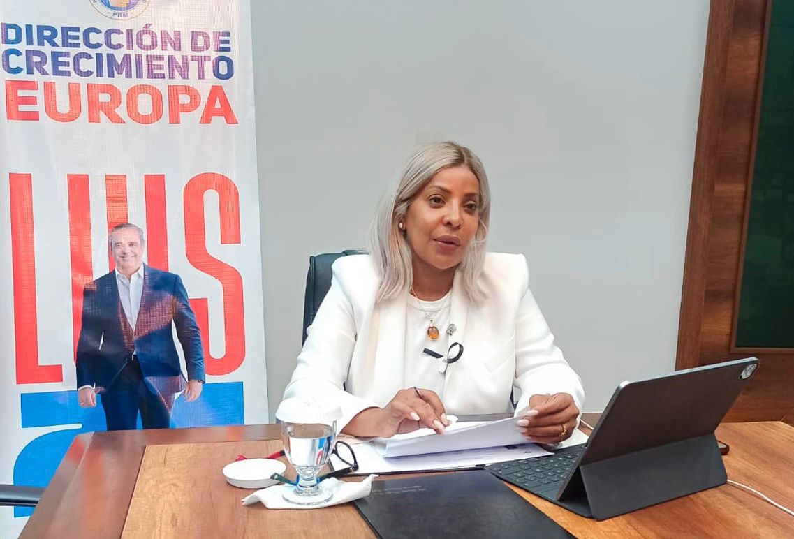 La Directora general de crecimiento en Europa, organizó un encuentro virtual en el cual juramentaron el Equipo de crecimiento de Europa.