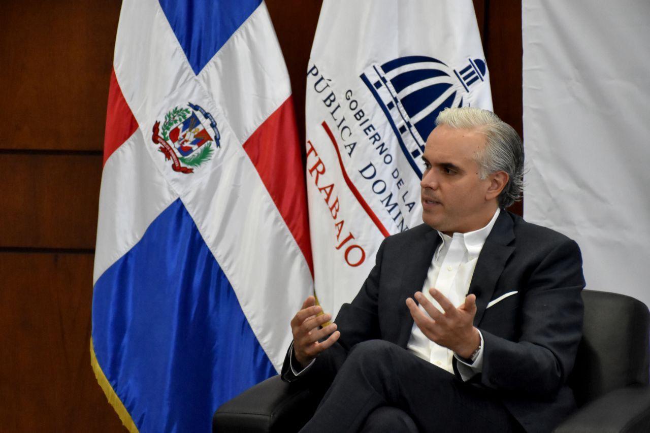 Luis Miguel De Camps afirma que, desde agosto 2020 hasta diciembre 2023, se han generado 506,452 empleos