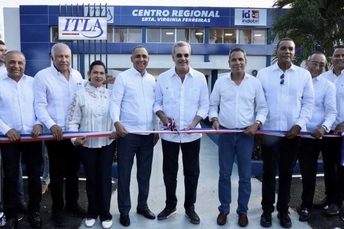 INDOTEL remoza, equipa y entrega Centro Tecnológico ITLA en la provincia Espaillat