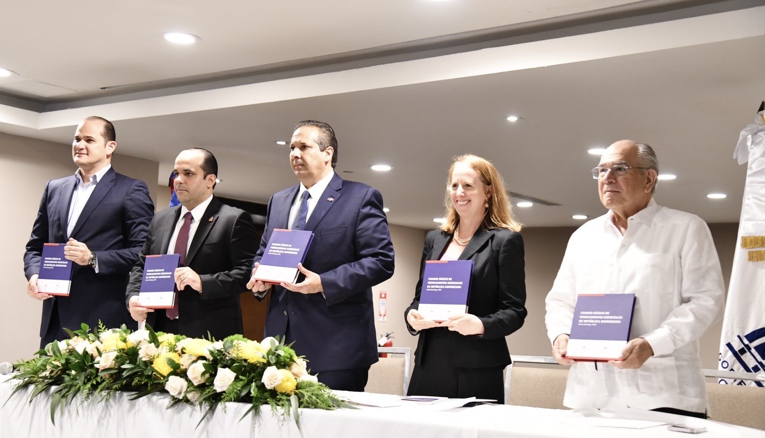 DIGEMAPS y el Ministerio de Salud Pública presentan actualización Cuadro Básico de Medicamentos Esenciales 2024
