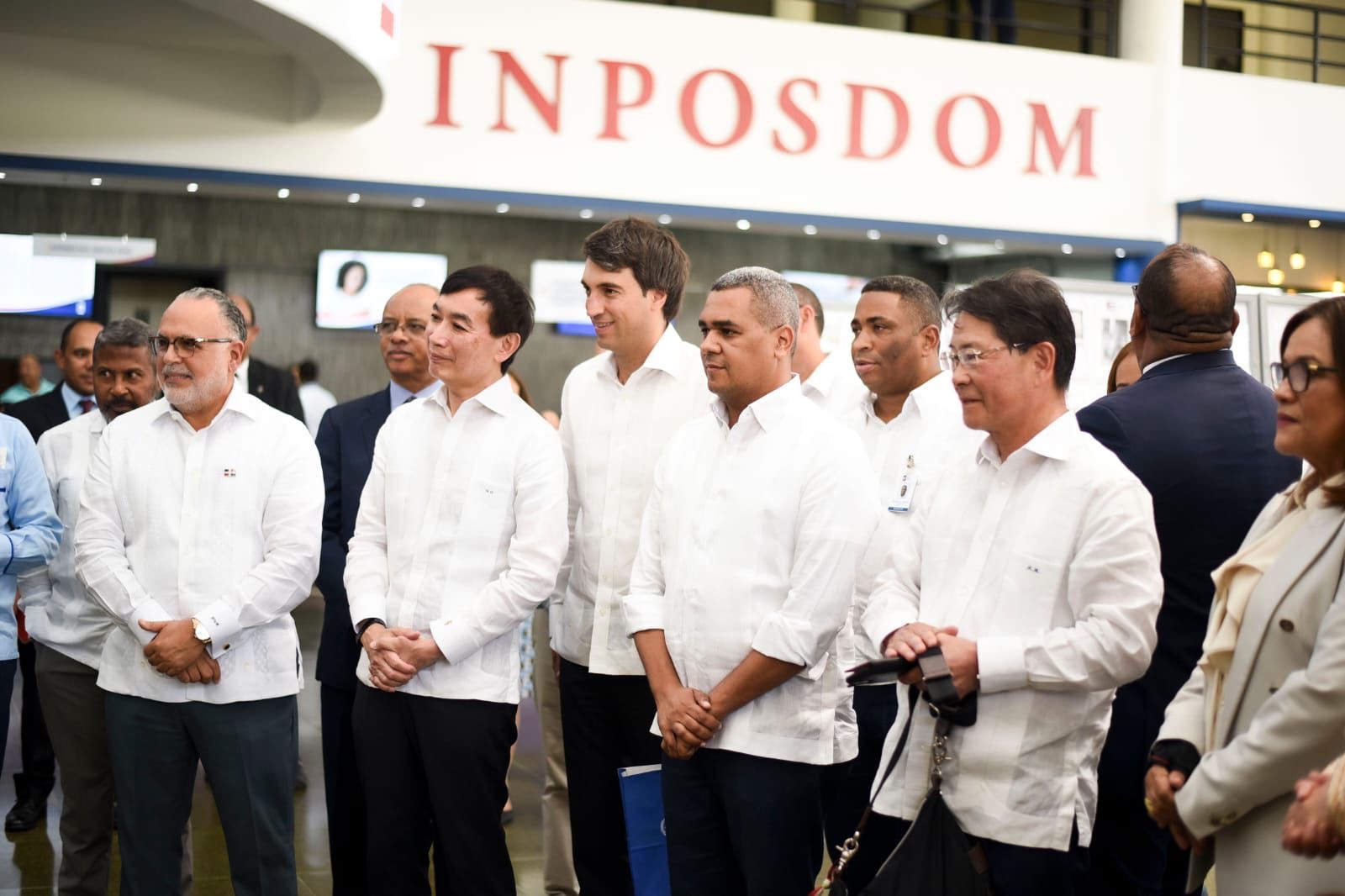 Director de la Unión Postal Universal visita el INPOSDOM para colaborar en la transformación de la entidad postal dominicana