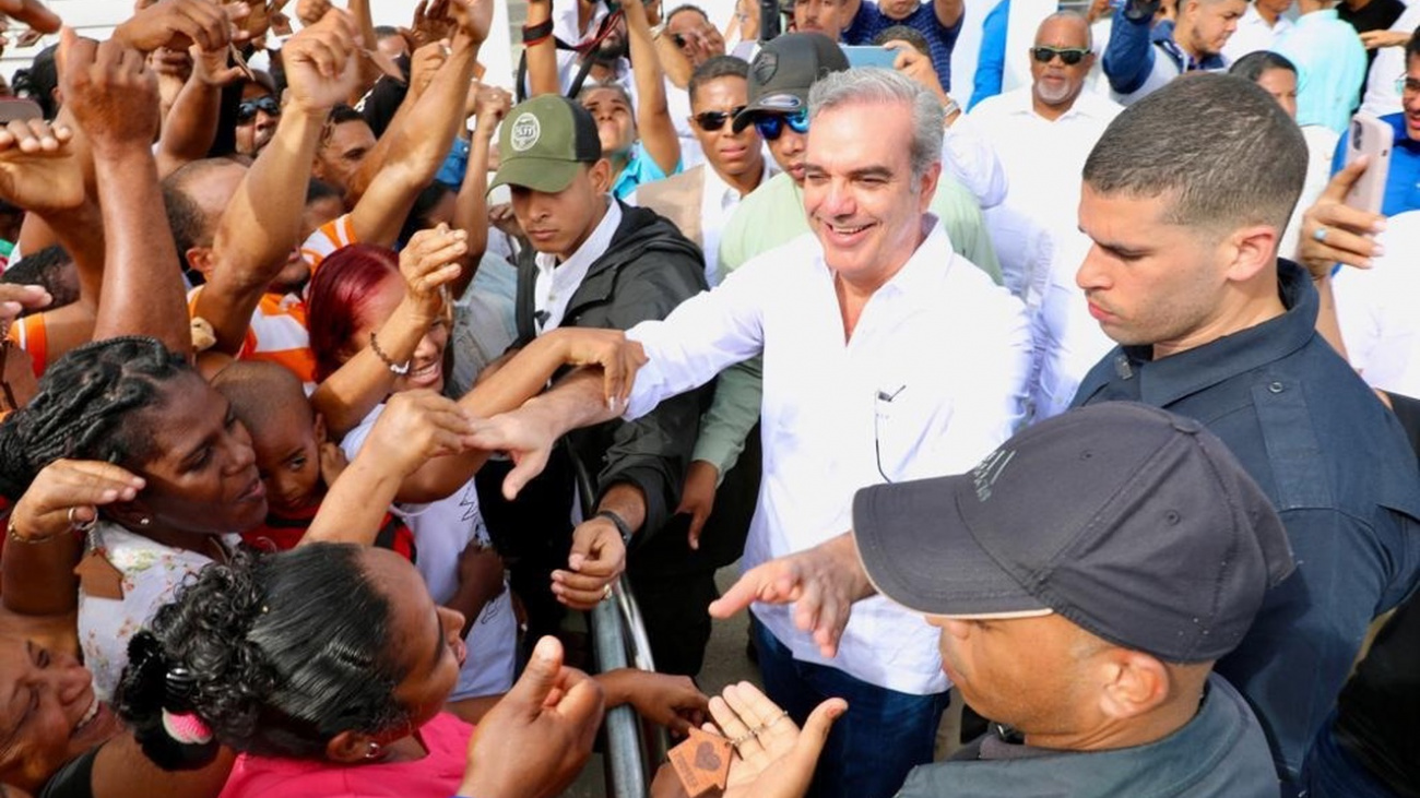Luis Abinader continuará actividades políticas en Cotuí, Barahona y Azua este sábado