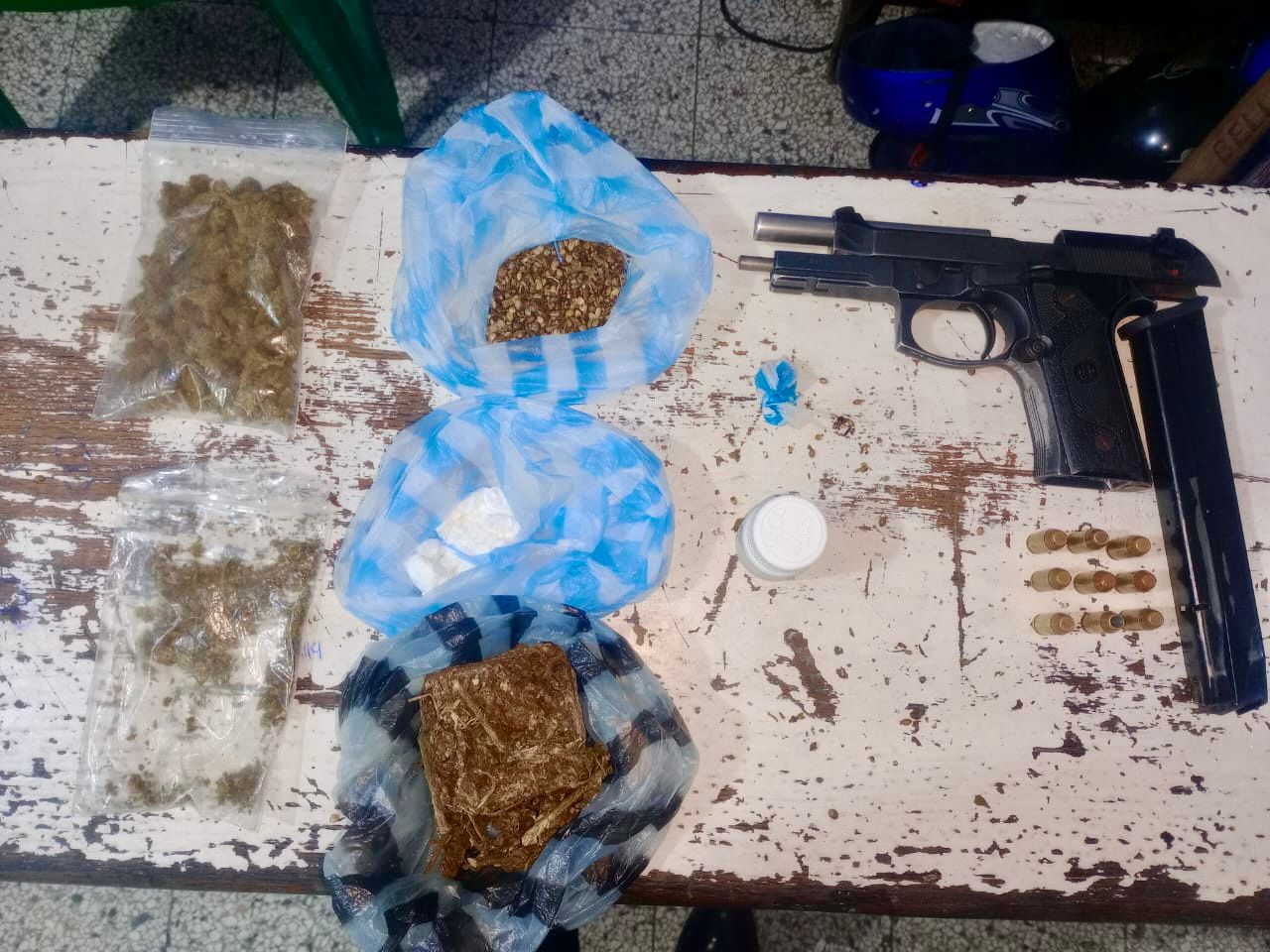 Antisocial resulta herido tras atacar a tiros agentes policiales en Santiago