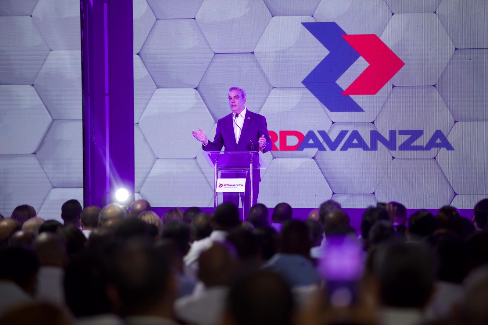 Abinader: Los próximos cuatro años serán los de mayores reformas para consolidar el avance del país