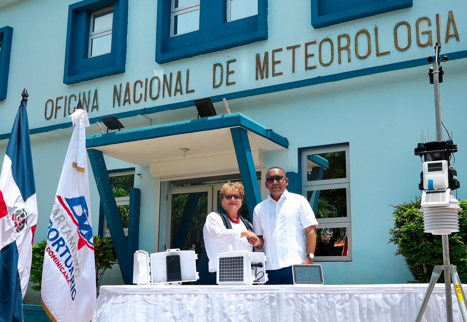 DA dona equipo a Onamet para facilitar rescates en helipuerto Parque Nacional José Armando Bermúdez