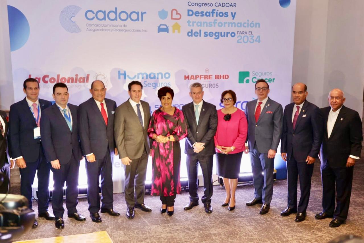 Josefa Castillo Revela RD escala 11 posiciones en ranking mundial de seguros