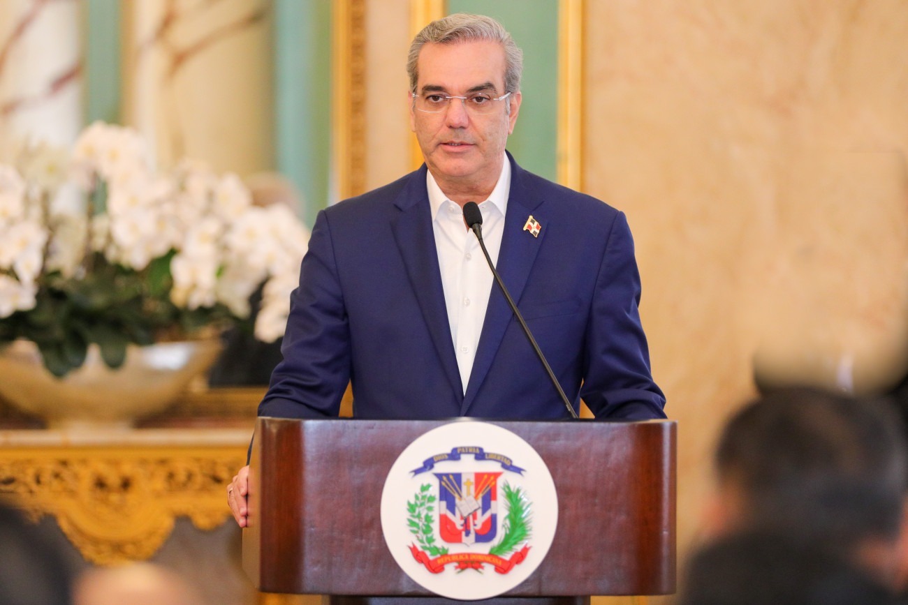Presidente Abinader expresa preocupación por proceso electoral en Venezuela y pide verificación internacional
