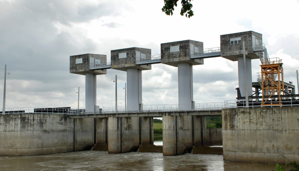 Producción de agua potable alcanza los 428 millones de galones diarios