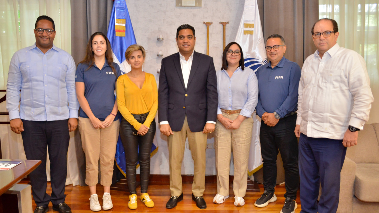 Gobierno reafirma apoyo al Mundial Femenino de Fútbol Sub-17 que se celebrará en el país en octubre