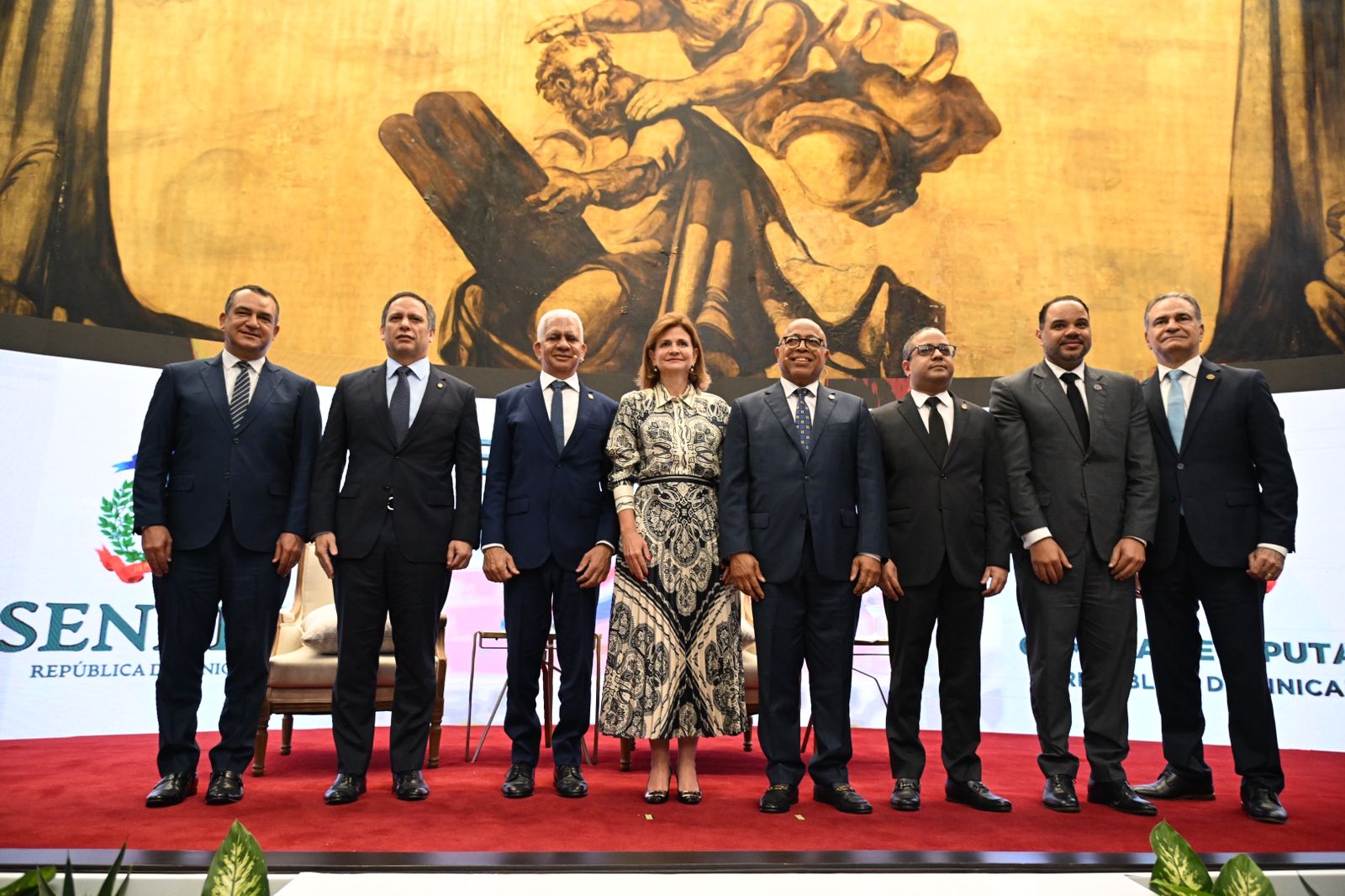 Presidente del Senado presenta informe de gestión correspondiente al período legislativo 2023 -2024 y destaca aprobación de 325 iniciativas legislativas