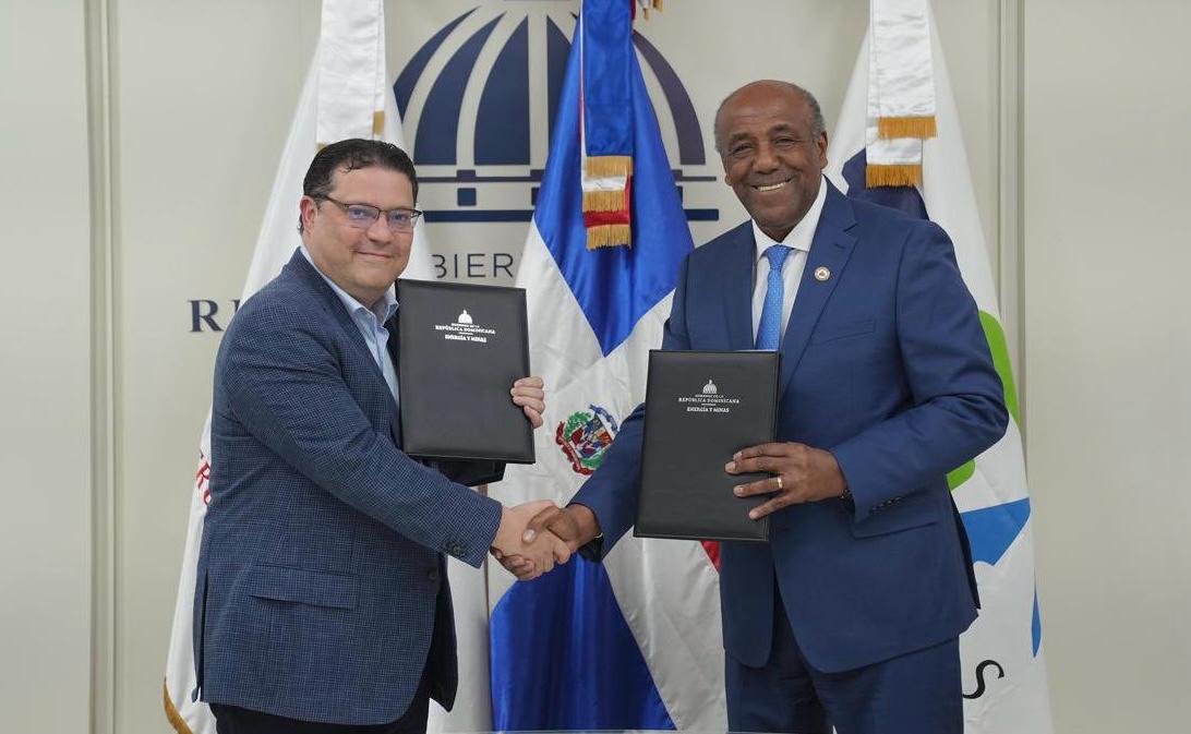 Energía y Minas fortalecerá apoyo a laboratorio de Aduanas para investigar tierras raras