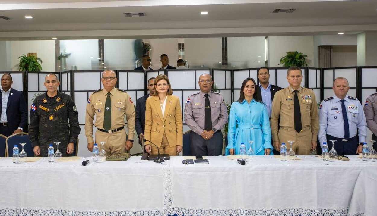 Vicepresidenta Raquel Peña lidera primera reunión de Seguridad Ciudadana del nuevo periodo de gobierno