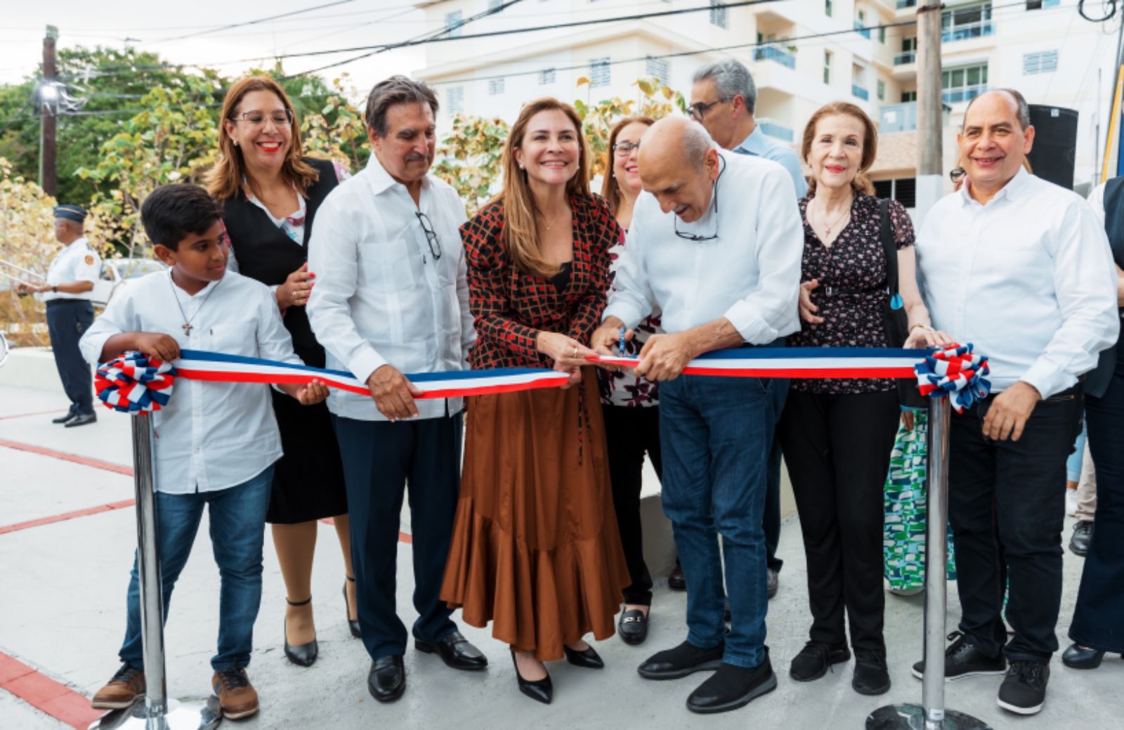 Alcaldía del Distrito Nacional rescata plaza en honor a Fabio Fiallo