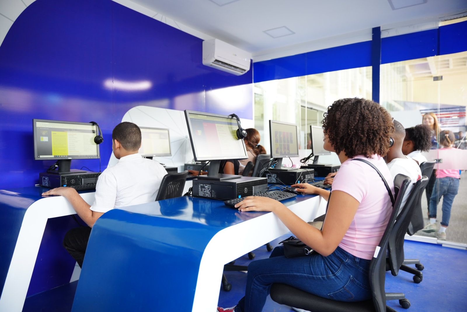 UASD Desmiente Suspensión de Servicios Digitales y Aclara Mantenimiento Planificado para Mejorar Infraestructura Tecnológica