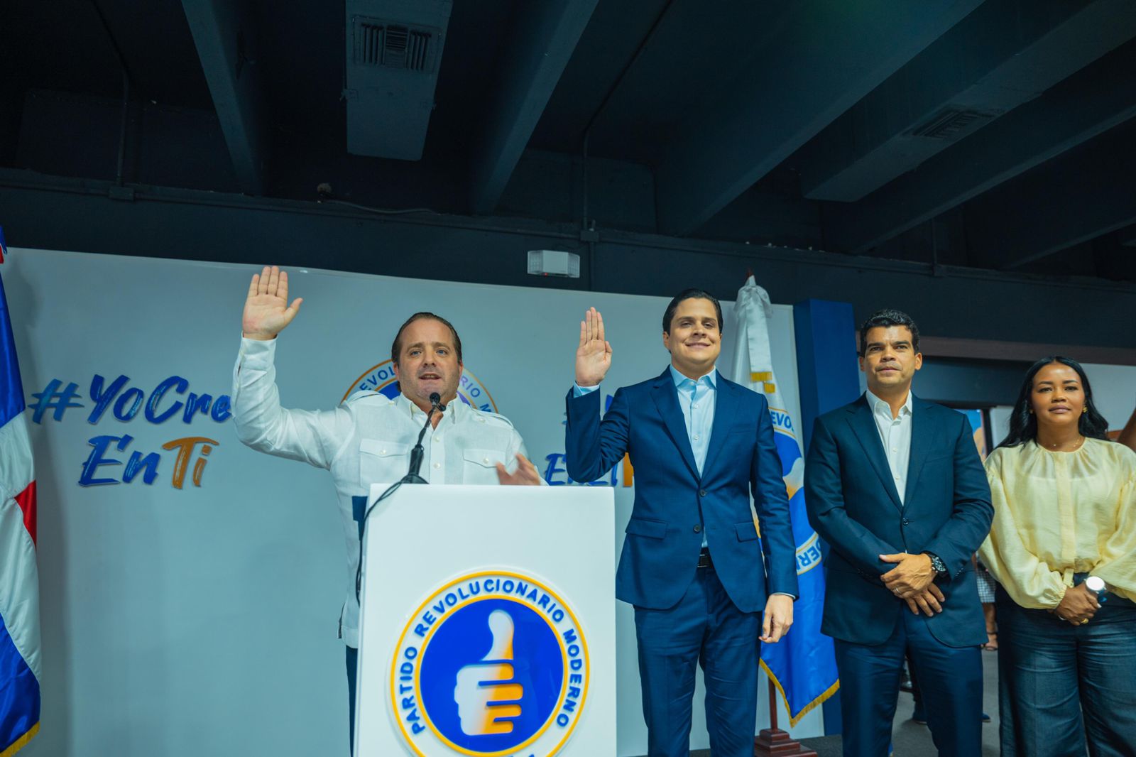 Paliza juramenta en el PRM a ex secretario de organización del PRD