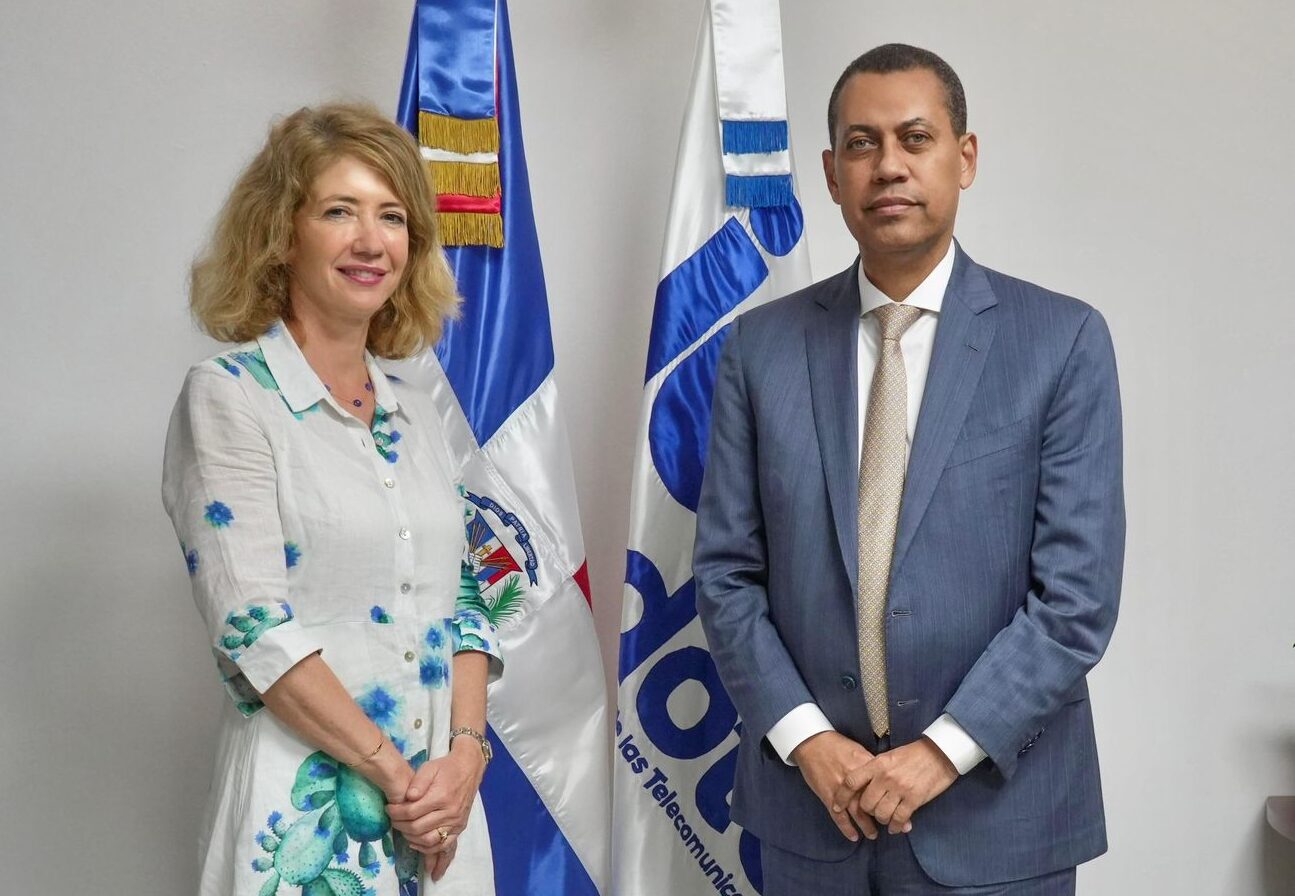 Presidente Indotel recibe embajadora Unión Europea; expresa interés de colaborar con RD en transformación digital