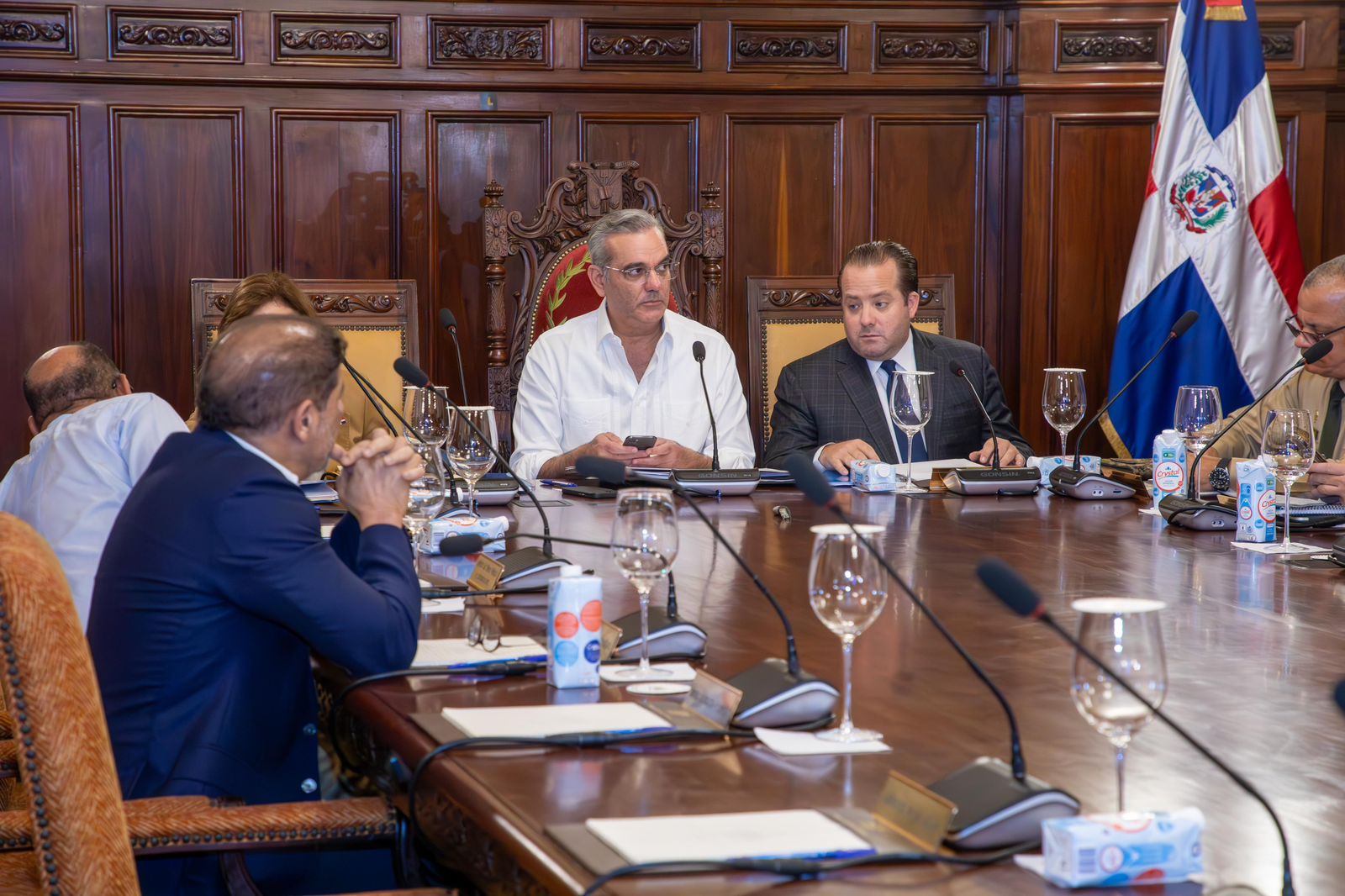 Presidente Abinader encabeza consejo de ministros para conocer primer presupuesto realizado bajo las directrices de la ley de responsabilidad fiscal