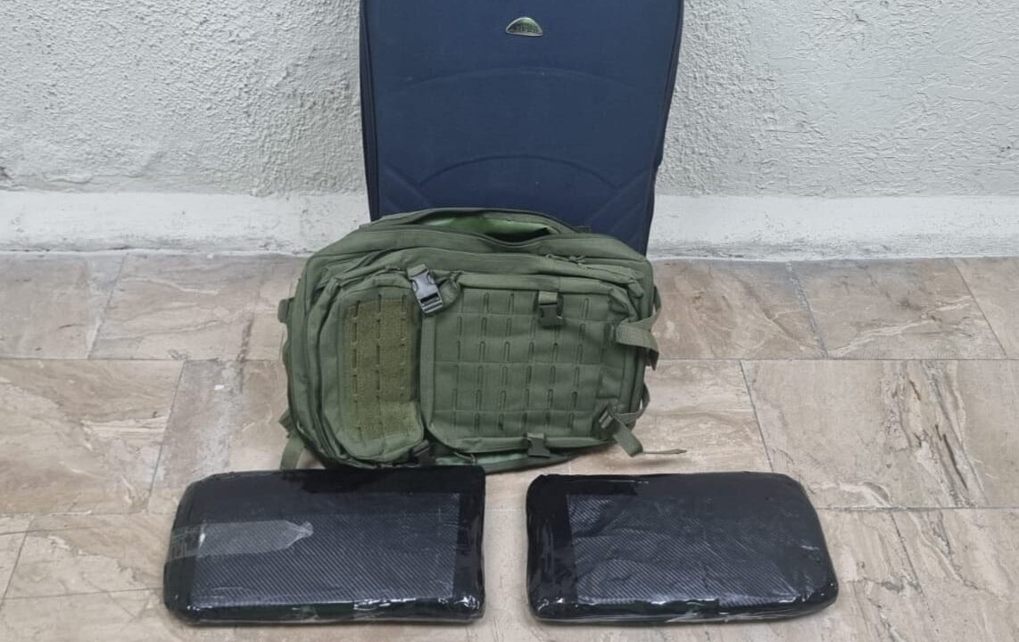 Confiscan más de seis kilogramos presumiblemente cocaína en aeropuerto de Punta Cana