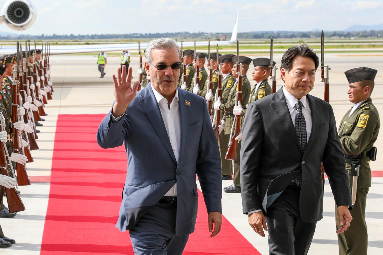 Presidente Abinader llega a Ciudad de México