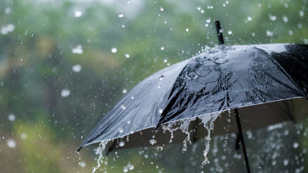 Aguaceros y tormentas eléctricas continuarán por vaguada; alertas meteorológicas vigentes