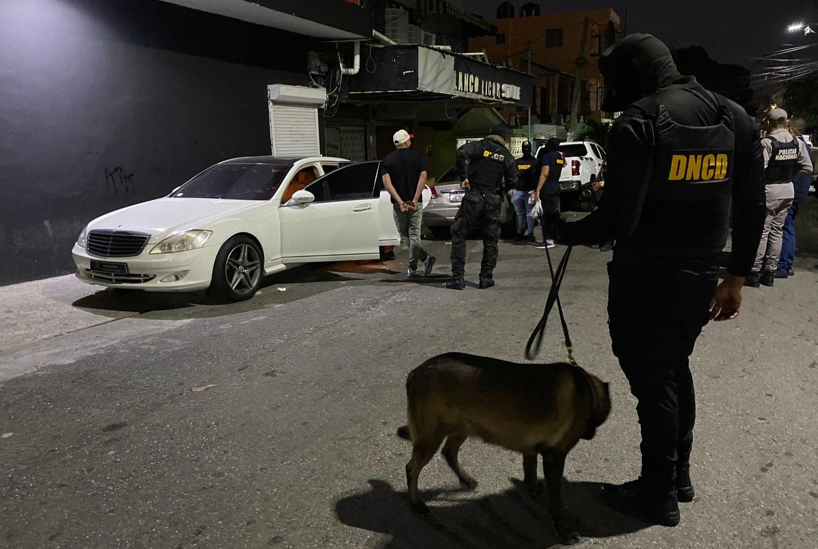 Ministerio Público realiza 18 allanamientos en varios lugares contra red de narcotráfico y lavado durante Operación Arrecife 2.0