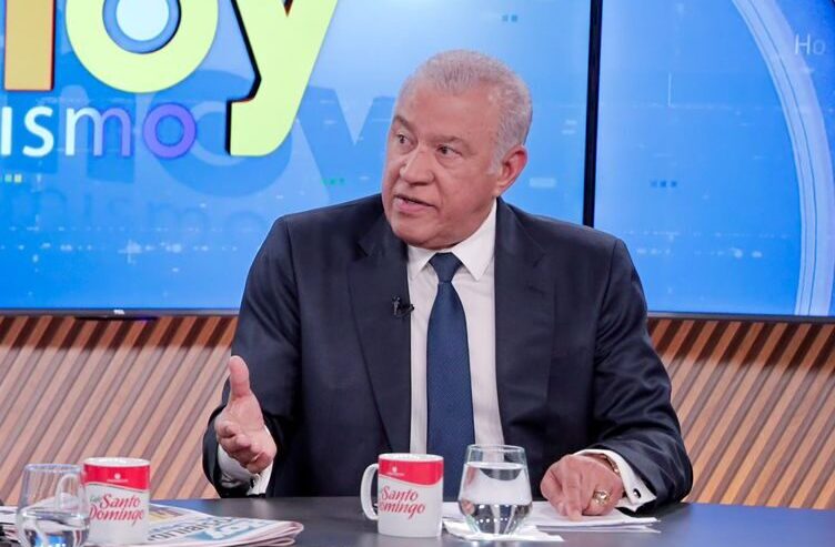 Andrés Bautista destaca importancia de encuentro tripartito para consenso de reforma fiscal