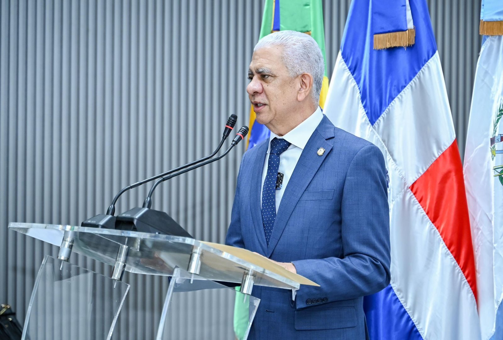 Presidente del Senado aboga por una Ley de Alimentación y Nutrición Escolar