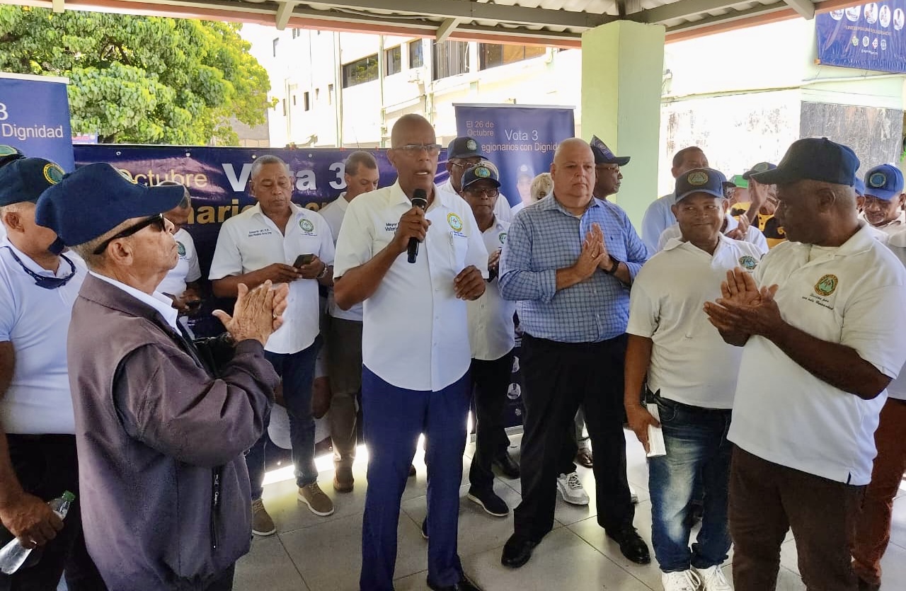 Gral. (R) Valerio demanda al Gral Reynoso Ramírez que entregue el padrón que corresponde para las elecciones de la hermandad de Veteranos