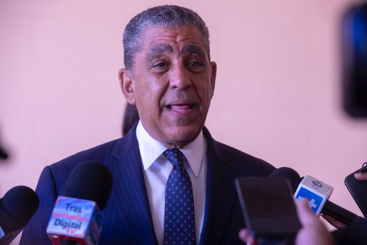 Congresista Adriano Espaillat resalta valoración que tiene Estados Unidos de República Dominicana por sus avances en la economía
