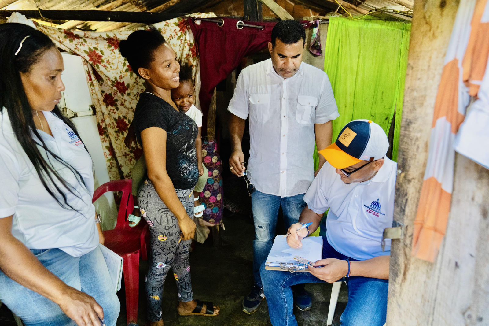 Plan Social mantiene asistencia a familias afectadas por inundaciones en Dajabón