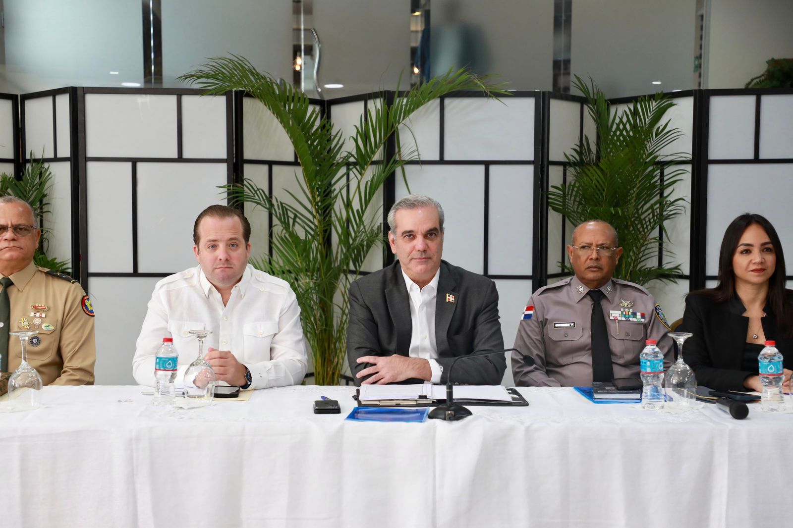 Presidente Abinader encabeza reunión de seguimiento al Plan de Seguridad Ciudadana