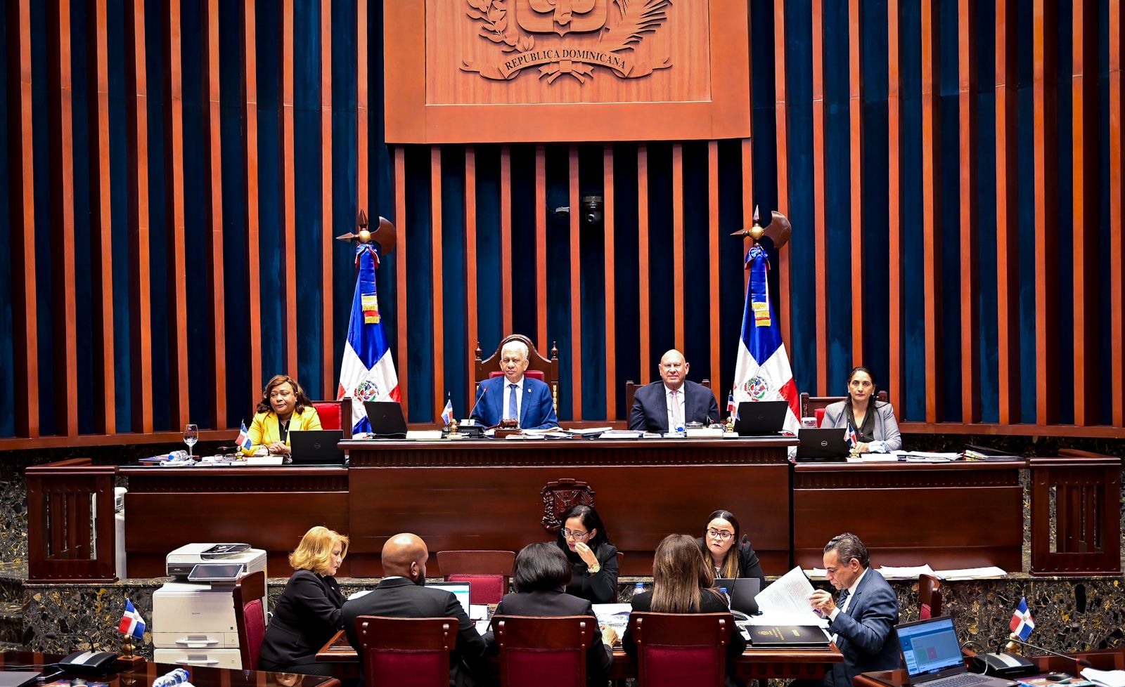 Senado escoge a unanimidad titulares y suplentes de la Junta Central Electoral (JCE) para el periodo 2024-2028