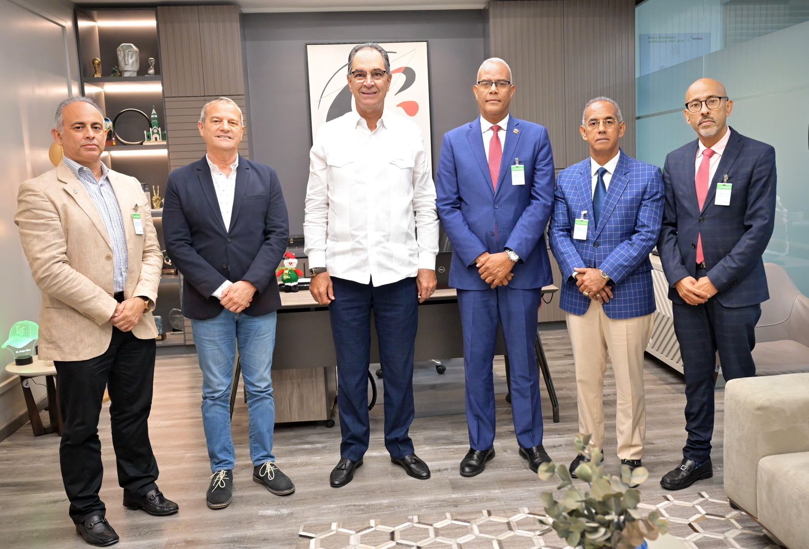 Mayor General Valerio Garcia Inicia Gestiones con SENASA