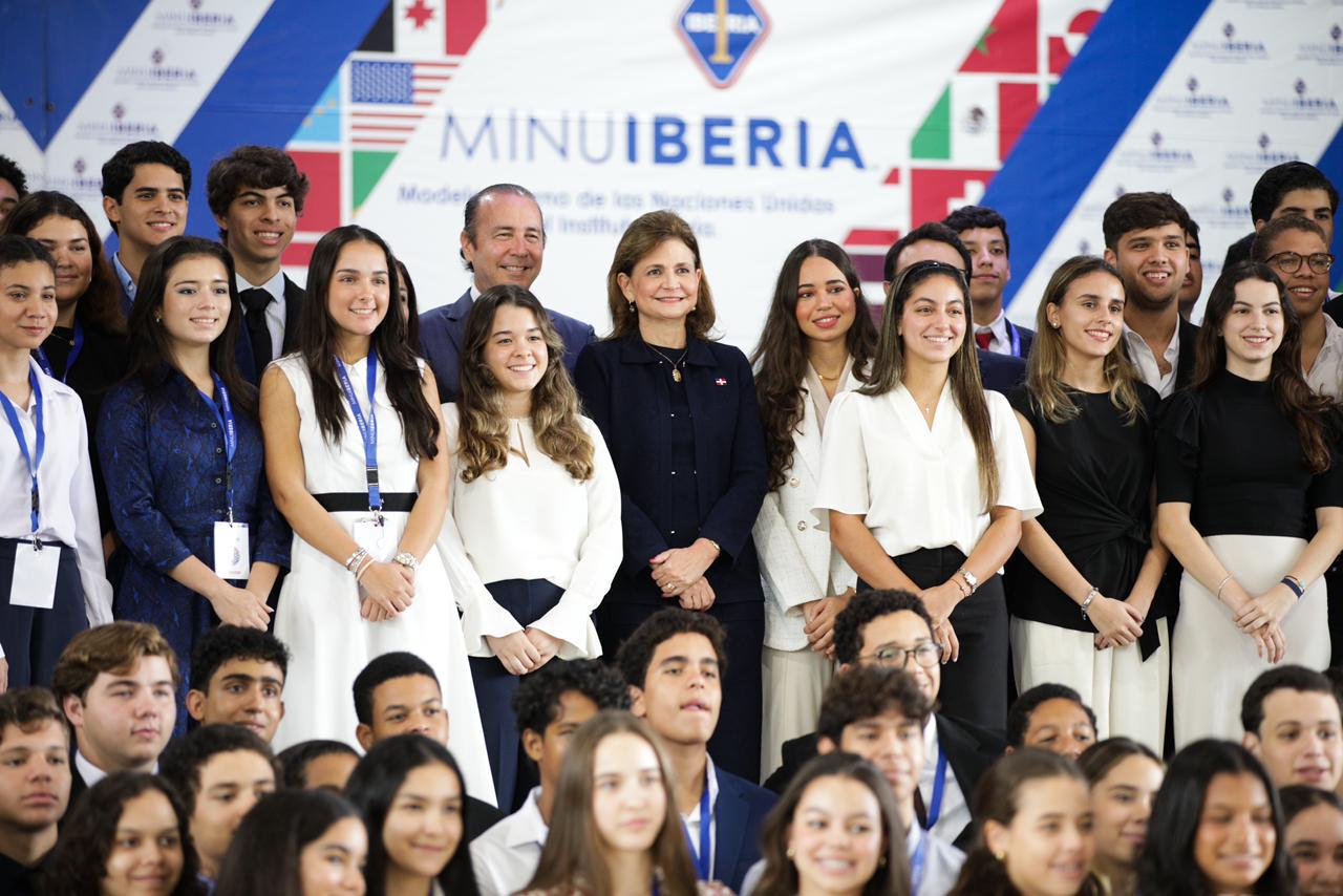 Raquel Peña destaca compromiso del Gobierno en invertir en el desarrollo de la juventud durante inauguración de MINUIberia 2024
