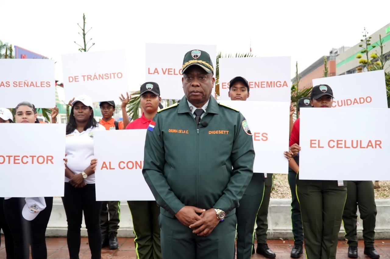 DIGESETT lanza a las calles campaña “Educación Vial Por La Vida” para concientizar a conductores