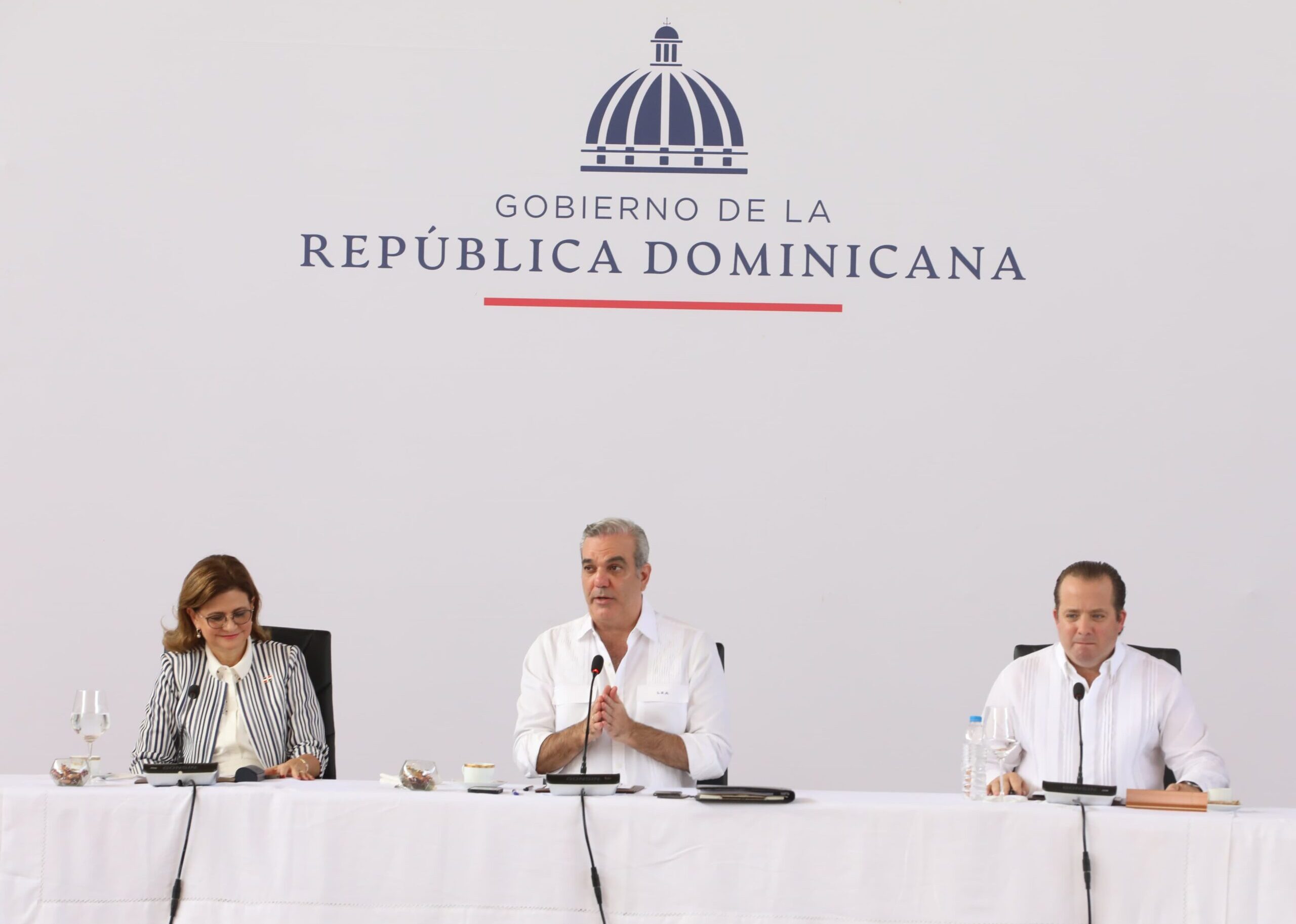 Presidente Abinader y vicepresidenta encabezan en estos momentos cuadragésimo séptimo Consejo de Gobierno en Higüey