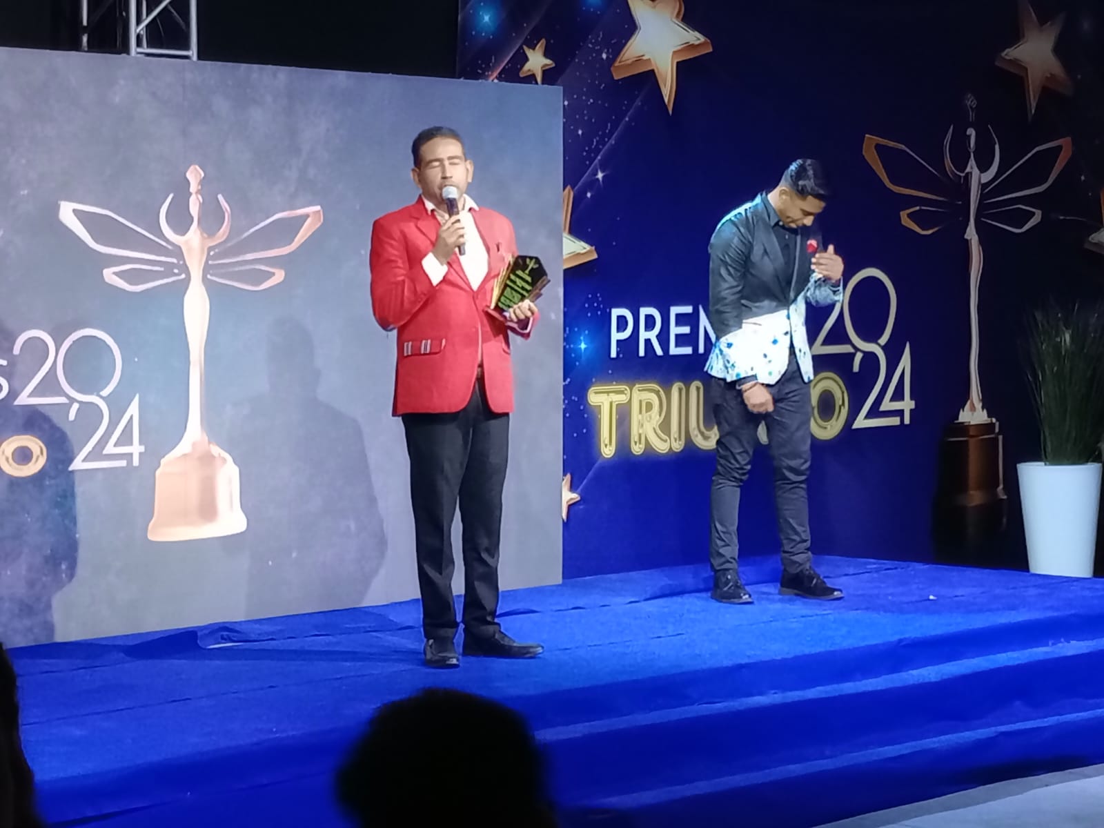 Premios Triunfo 2024 reconoce a Nelson Gutiérrez en Santo Domingo Norte