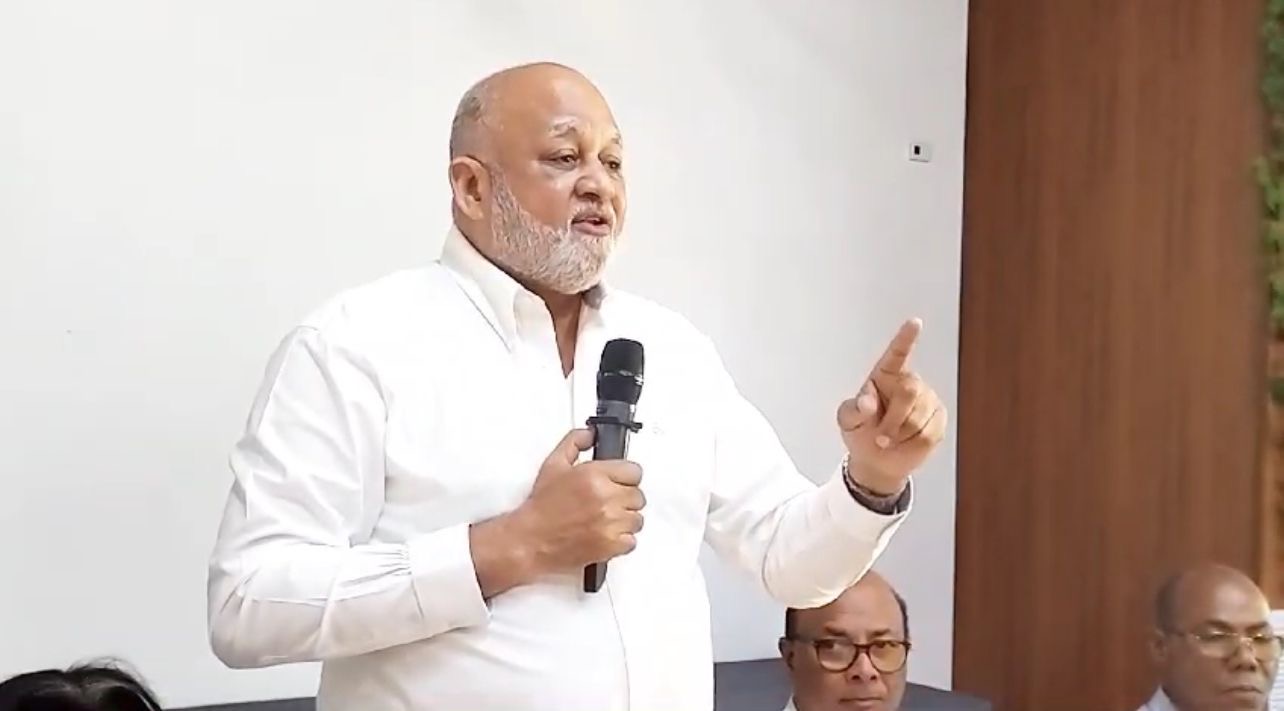 Ministro Fulcar califica de inaceptable petición de parar deportación de haitianos ilegales, respetando sus derechos