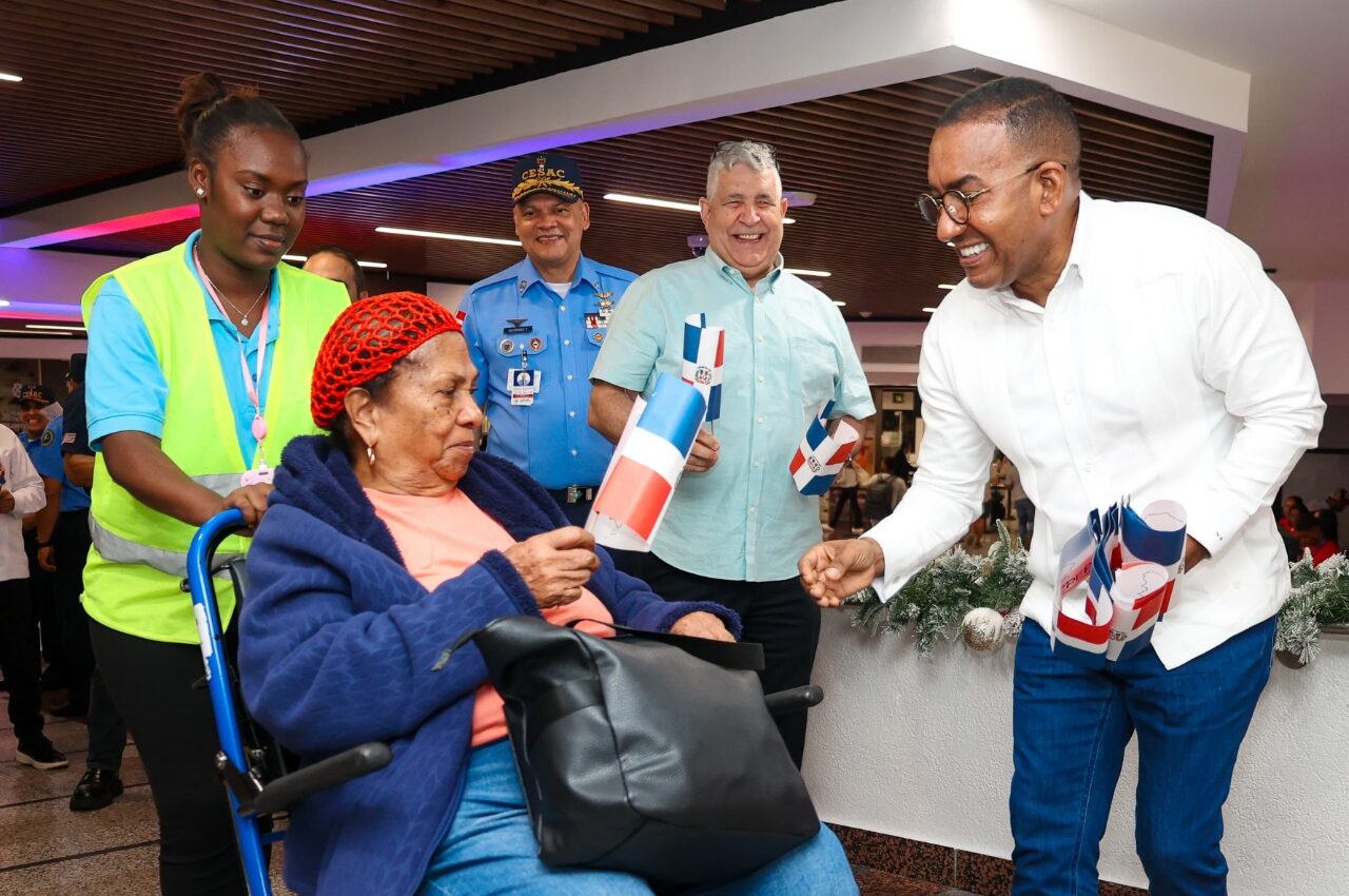DA celebra Día del Dominicano en el Exterior con caluroso recibimiento a ritmo de merengue