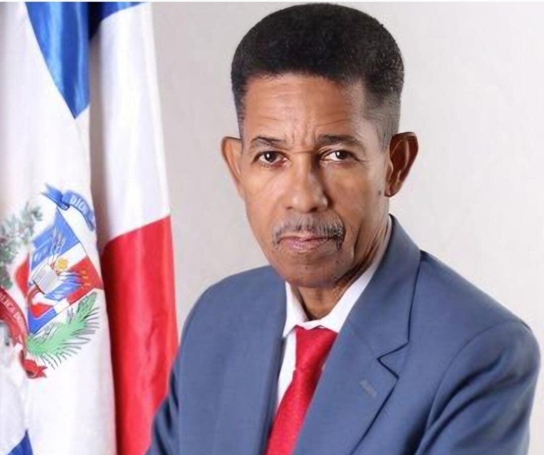 Dr. Clemente Terrero presenta demandas clave para dignificar el ejercicio médico
