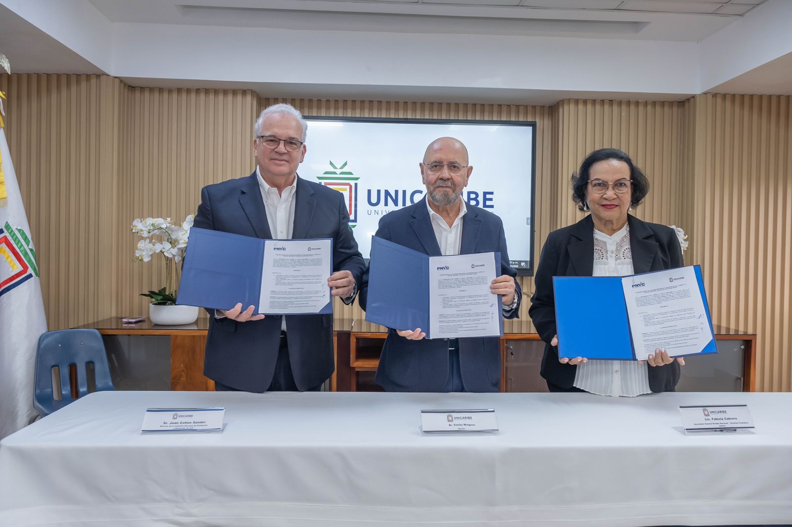 PNVC y UNICARIBE firman convenio para capacitar dirigentes y afiliados del partido