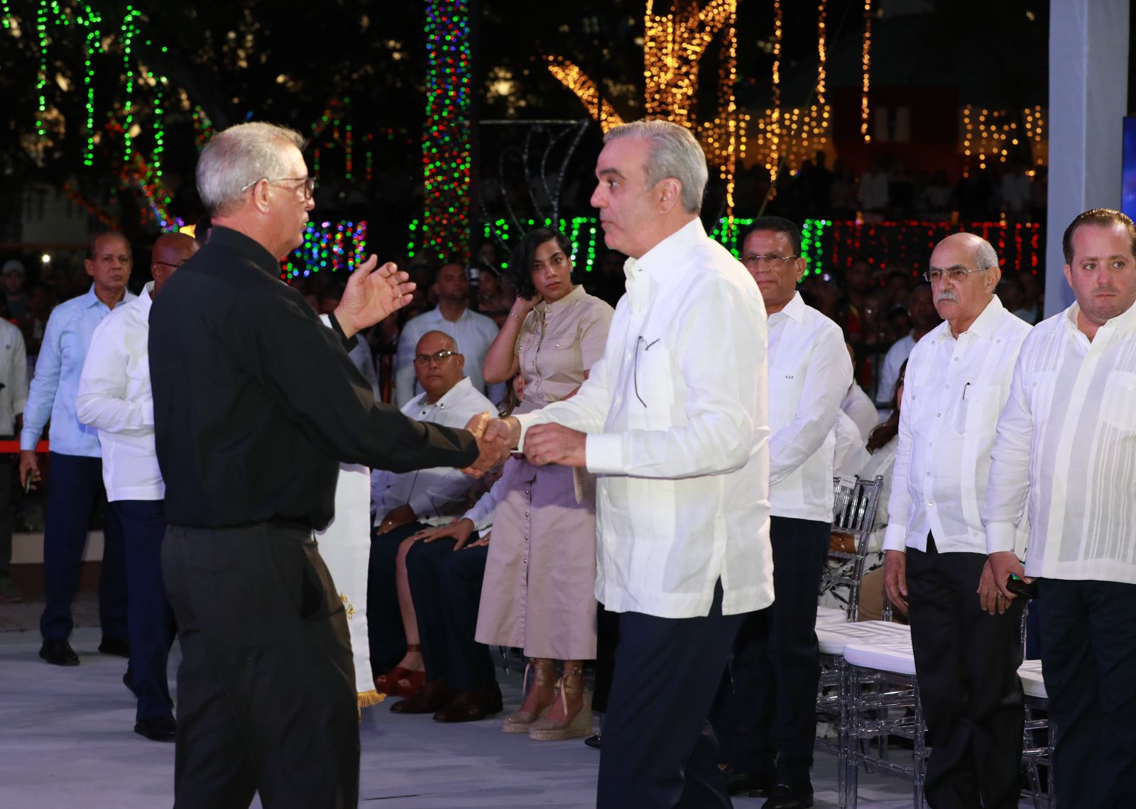 Presidente Luis Abinader lleva Orquesta Filarmónica a Mao